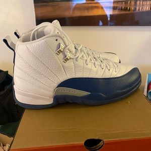 Jordan men size 11  retro 12s